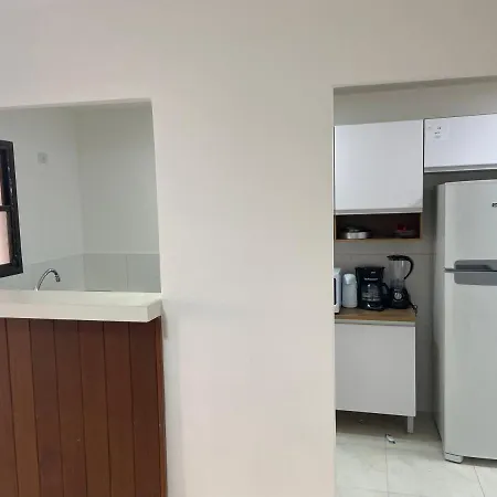NOVO pitangueiras service 2, dois dormitórios, 100 m da praia, duas vagas de garagem, completo-3